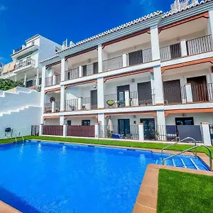  Apartamento Modern 2 Bed With Pool In